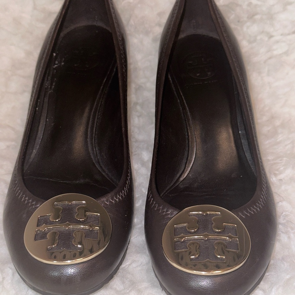 Tory Burch Wedge Pumps 6.5
